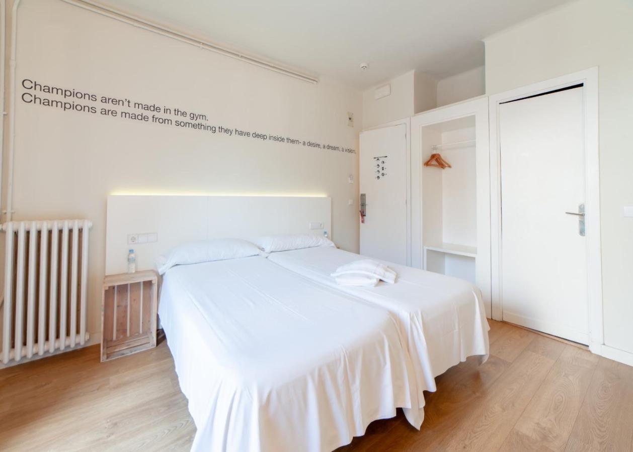קאלדס ד'אסטרק Dynamic Hotels Caldetes Barcelona מראה חיצוני תמונה