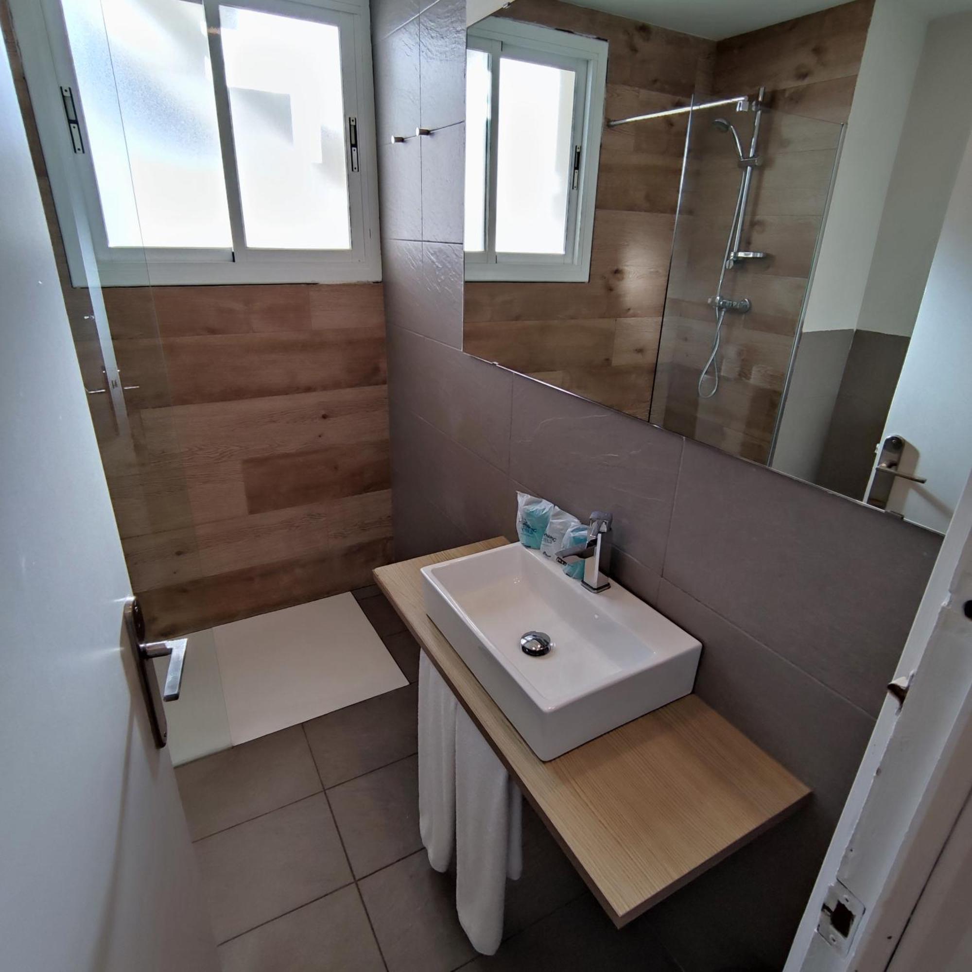 קאלדס ד'אסטרק Dynamic Hotels Caldetes Barcelona מראה חיצוני תמונה