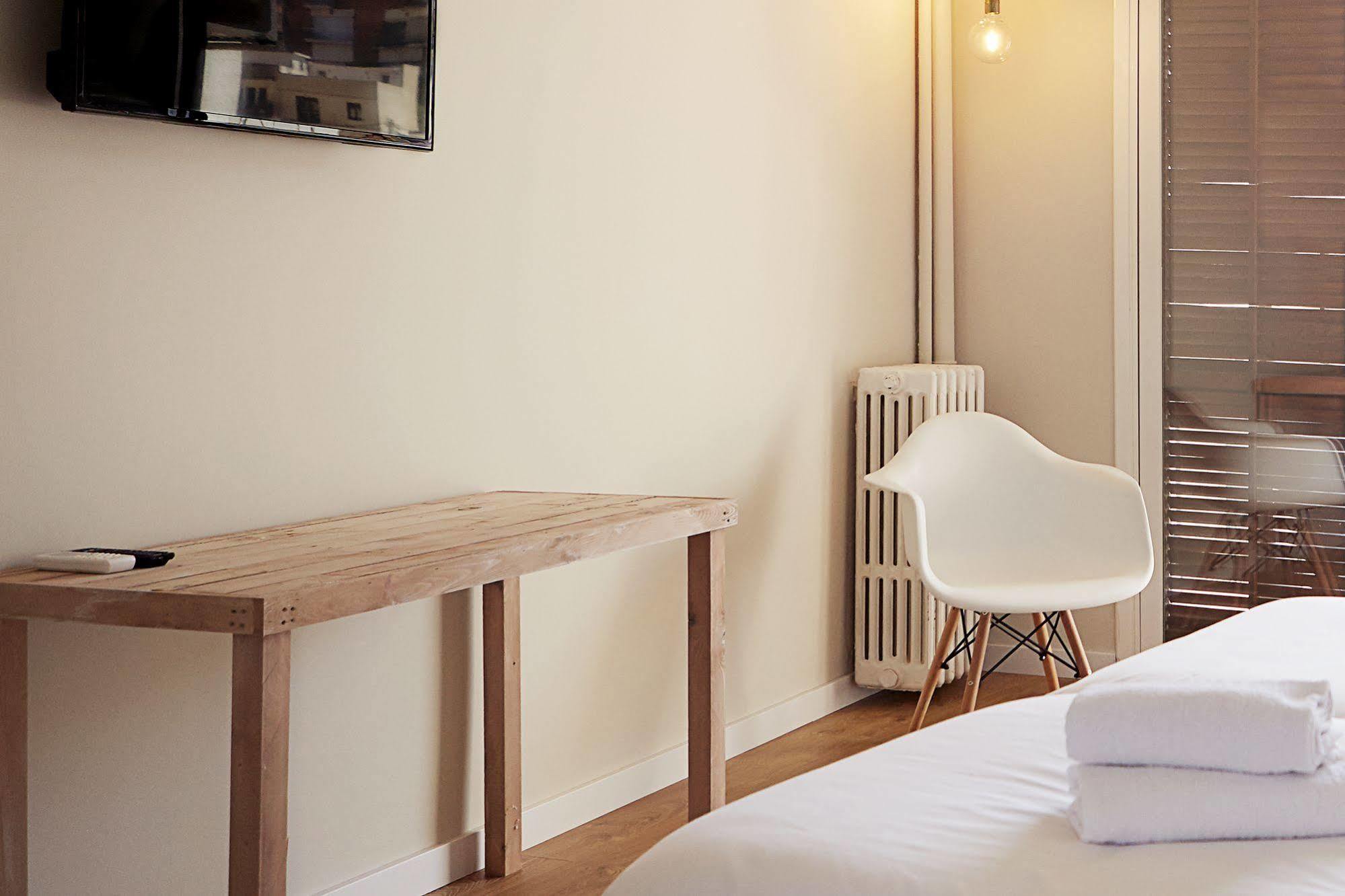 קאלדס ד'אסטרק Dynamic Hotels Caldetes Barcelona מראה חיצוני תמונה